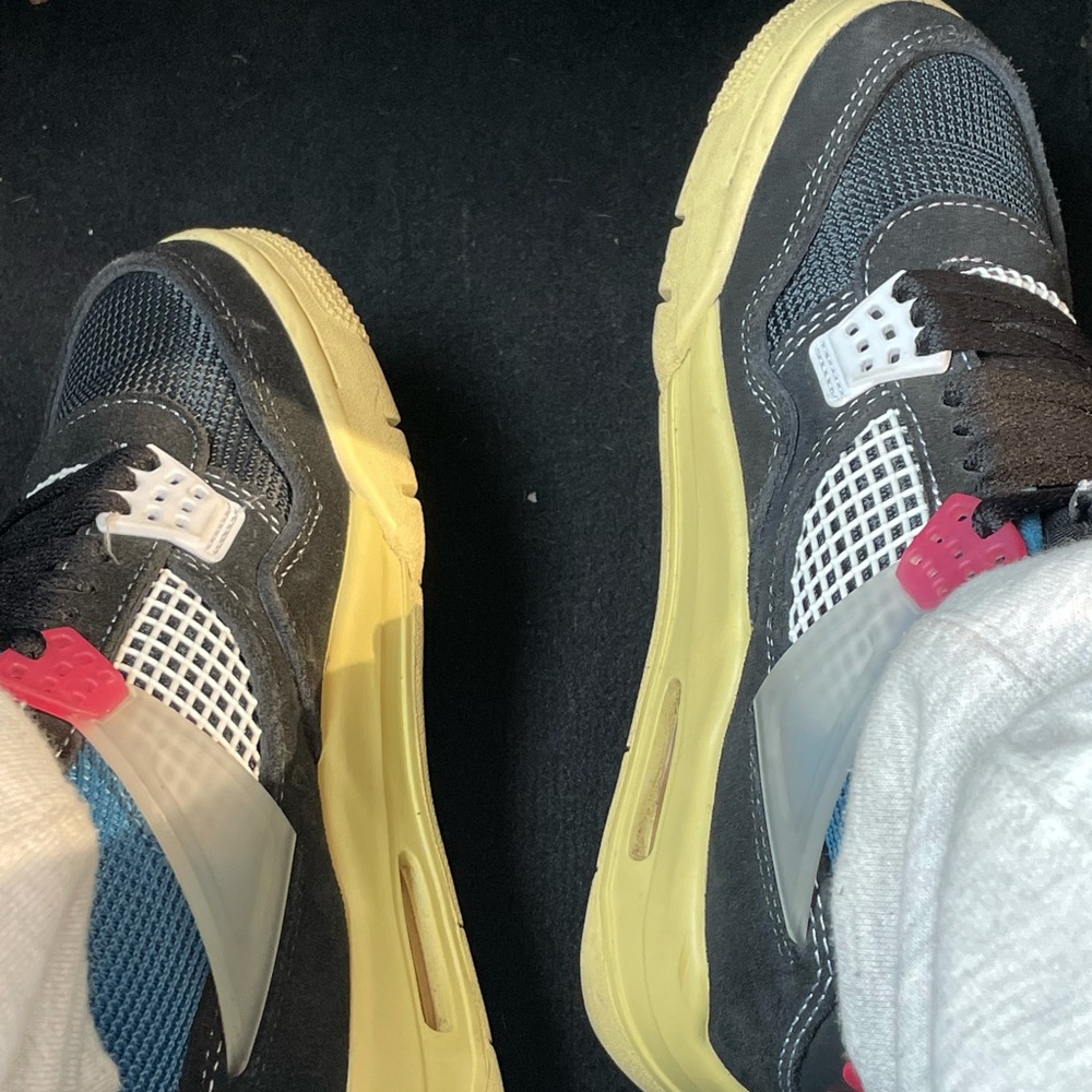 Union la x air Jordan retro “ off noir “